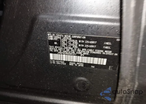 2016 Toyota Rav4 Le z USA, uszkodzony, nr VIN JTMZFREV8GD081377